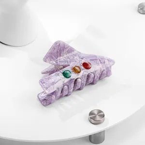 Lila Acetat Haarklammer mit bunten glitzernden Steinen stilvolle geometrische Haarklammern