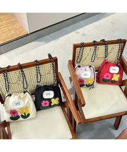 Canvas floral drawstring mobile phone bag, trendy small crossbody pouch for women commute.