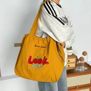 Bolso tote de lona amarilla con bordado de cerezas, bolso de hombro grande con cordón.
