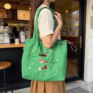 Borsa shopper in tela verde con ricamo bassotto, grande borsa a tracolla con coulisse per lavoro e scuola.