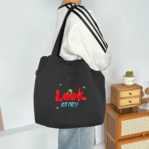 Bolso tote de lona negro con bordado de cerezas, gran bolso de hombro informal con cordón.