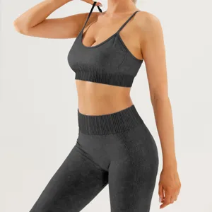 Conjunto de sujetador deportivo y leggings sin costuras para mujer, ropa de yoga y fitness.
