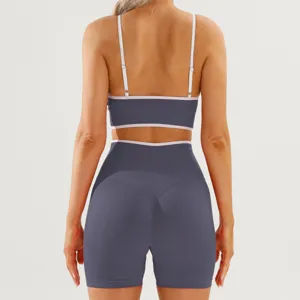 Color block activewear set back view detail, featuring backless sports bra and tight yoga shorts.
