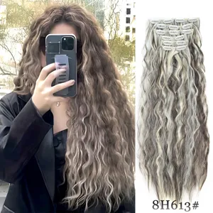 Extension di capelli ricci sintetici 60cm clip in ciocca ondulata marrone biondo.