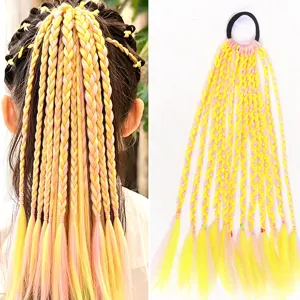 Synthetisch haarsextensie paardenstaart met gele en roze vlechtjes elastisch haarelastiek 30cm