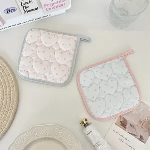 Korean style cute heart quilted insulated cup mat for coffee and table decoration.