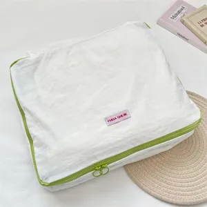 Koreanischer Stil Farbblock Aufbewahrungstasche fuer Reisekleidung Koffer Ordnung weiss gruen