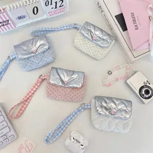 Süßes cooles Mädchen gepolsterte Handgelenktasche mit Herz Druckknopf für Münzen und Schmuck.