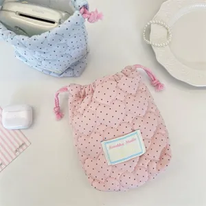 Sac de rangement matelassé à cordon motif cœur mignon trousse de maquillage portable