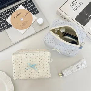 Simpatica borsa cosmetica in tessuto a pois stile coreano, organizer per trucco da viaggio.