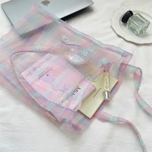 Rosa lila Farbverlauf karierte Organza Schultertasche, ästhetische große Tote für Pendler.