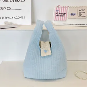 Bolso tote acolchado azul claro bolso de mano acolchado casual diario con bonito boton