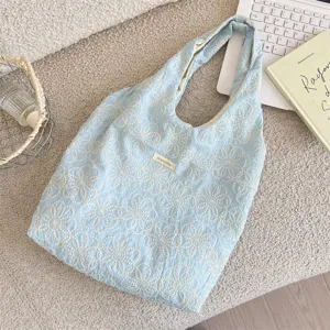 Sac cabas bandoulière matelassé brodé de fleurs bleu clair sac en toile style décontracté