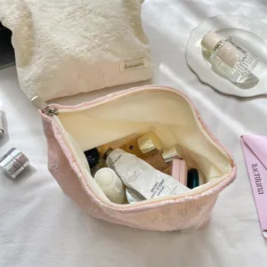 Rosa spitze bestickte make-up tasche kosmetiktasche fuer die taegliche hautpflege und reise.