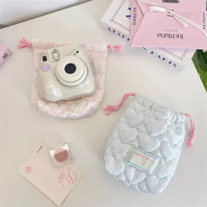 Bolsa de almacenamiento acolchada con cordón, lindo patrón de corazón y estrella, neceser.