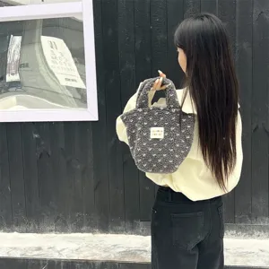 Winter plush tote bag for women, cute fuzzy handbag with double handles, casual small daily bag.