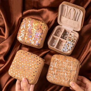 Vintage Leather Jewelry Box Portable Mini Travel Jewelry Organizer For Earrings Rings Necklaces Retro Printed Jewelry Case Women Gift