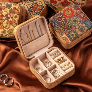 Vintage portable jewelry box small travel case for rings earrings necklaces storage organizer