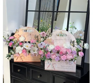 Handheld flower box packaging gift bag elegant floral arrangement decorative cardboard box for party