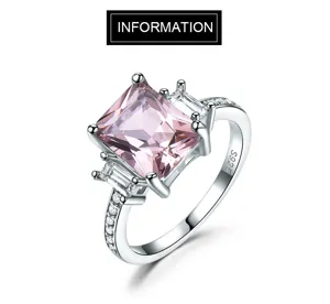 S925 Sterling Silber Ring mit einem quadratischen rosa Edelstein und Baguette Steinen.