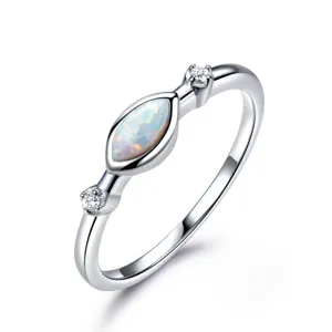 S925 Silberring mit Marquise Weisser Opal und Zirkon Hauptproduktansicht elegant neu