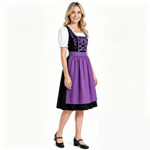 Robe Dirndl traditionnelle bavaroise allemande pour l'Oktoberfest, la fête de la bière et Halloween.