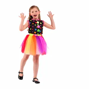 Kinder Halloween Clown Kostüm Detail, buntes Punkte Top und Regenbogen Tüllrock Set.