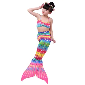Kinder Meerjungfrau Badeanzug dreiteiliges Bikini Set mit buntem Flossendetail Ansicht