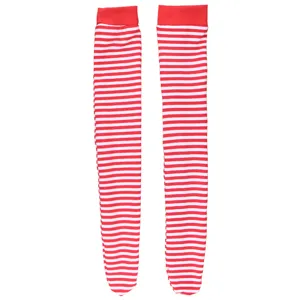 Bas ou manches rayés rouge et blanc, parfaits pour les fêtes de Noël et les costumes.