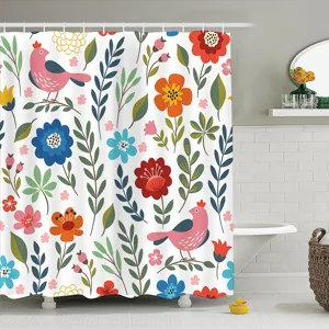 Douchegordijn met bloemen en vogels print voor badkamer, frisse botanische decoratie.