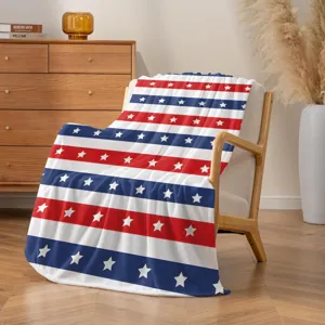 Vue détaillée de la belle couverture en flanelle aux motifs patriotiques américains.