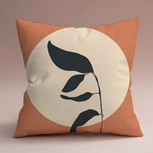 Vue détaillée de la housse de coussin style Morandi avec un motif de feuille verte abstraite.