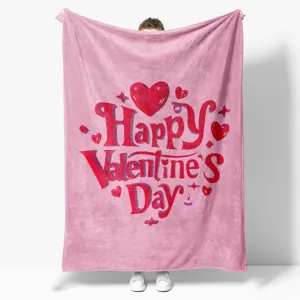 Rosa Flanelldecke mit Herzmuster für Valentinstag, weiche Kuscheldecke für Sofa.
