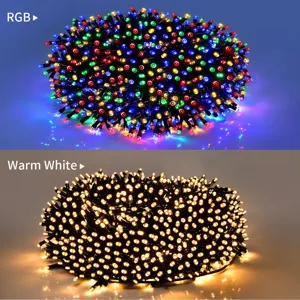 Dettaglio ravvicinato di catene luminose solari LED con RGB e luce bianco caldo.