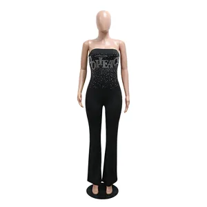 Elegante mono negro sin tirantes con pedrería para mujer, jumpsuit ajustado sin mangas.
