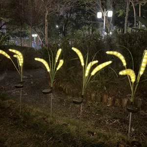 LED solar dogtail grass light outdoor garden decorative lawn light nighttime lighting detail