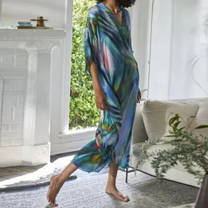 Copricostume da spiaggia con stampa astratta boho, elegante abito lungo caftano con scollo V.