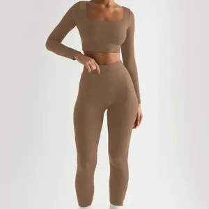 Γυναικείο Casual Monohromo Ribbed Makry Maniki Tetragoni Laimokopsi Crop Top Kai Makry Pantaloni Yoga Sport Set