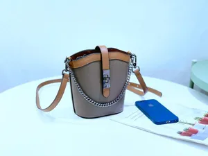 Genuine leather bucket bag colorblock chic crossbody shoulder bag with chain design