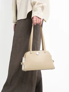 Minimalistische beige Leder Umhängetasche, elegante Business Achseltasche für Damen.