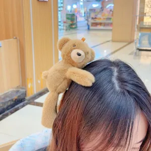 Cute plush teddy bear hair clip, soft furry animal bangs clip for sweet daily styling wear.