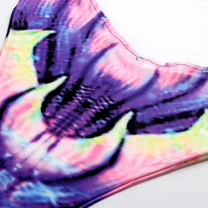 Bellissimo costume da bagno colorato con coda da sirena per bambine e ragazze.