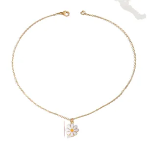 Korean ins style cute small daisy flower pendant necklace fashion gold clavicle chain jewelry