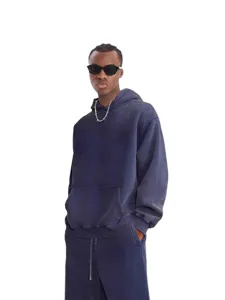 Men's vintage washed heavy fleece hoodie and sweatpants set for casual streetwear fashion.