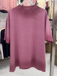 Vintage washed distressed short sleeve t-shirt men oversize casual summer streetwear tee.