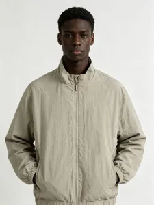 Close-up view of the stand-up collar and front metal zipper detail on the casual jacket.