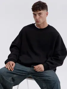 Sudadera lisa de cuello redondo para hombre, top pullover casual manga larga detalle.