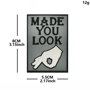 Toppa tattica in PVC morale con design di gesto divertente made you look 8x5.5cm 12g accessorio