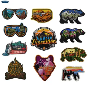Parche Bordado de Paisaje de Oso Polar Táctico Aventura al Aire Libre Mochila de Senderismo Ropa Insignia de Aplicación Decorativa
