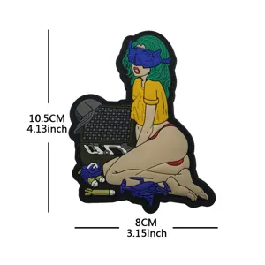 Hochwertiger 2D PVC Taktischer Moral Patch mit sexy Anime Mädchen Design für Rucksack Dekoration.